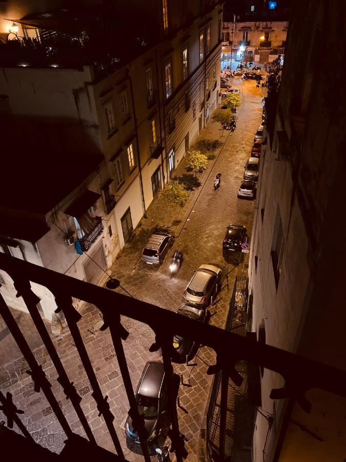 Casa Franzese Bed & Breakfast Napoli Dış mekan fotoğraf